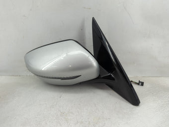compare product 2017 Nissan Pathfinder Passenger Side View Mirror - Right Door Mirror OEM Used