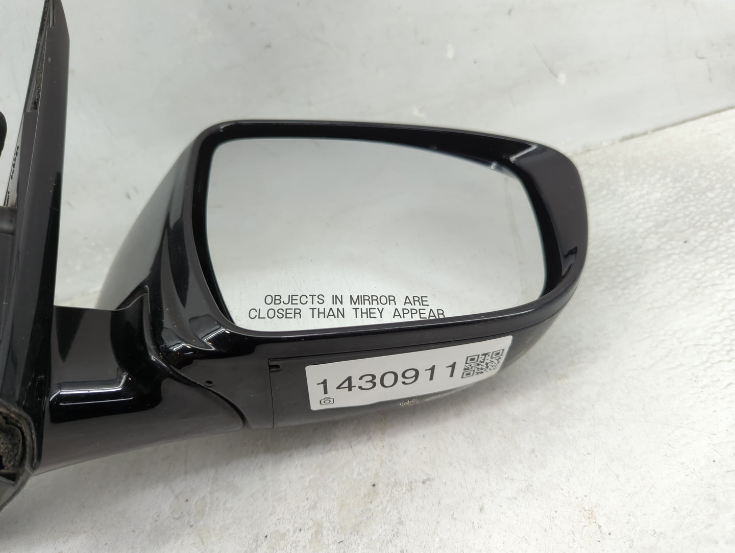 2017 Nissan Pathfinder Passenger Side View Mirror - Right Door Mirror OEM Used - Oemusedautoparts1.com