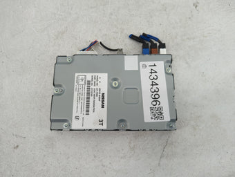 compare product 2017-2017 Nissan Pathfinder Information-gps-tv Control Module