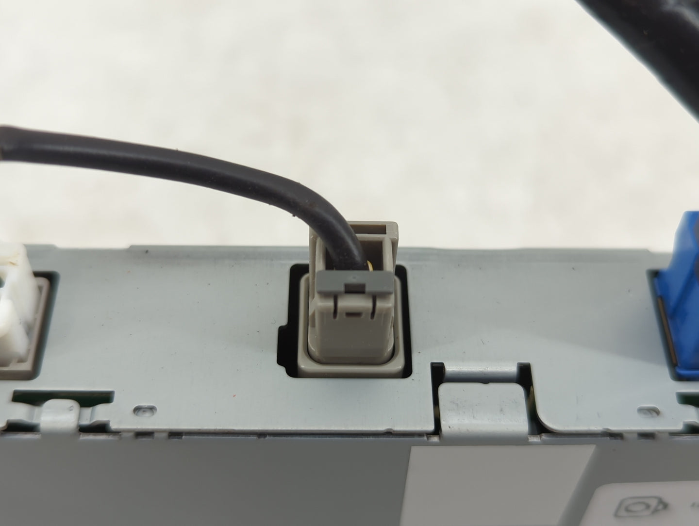 2017-2017 Nissan Pathfinder Information-gps-tv Control Module - Oemusedautoparts1.com