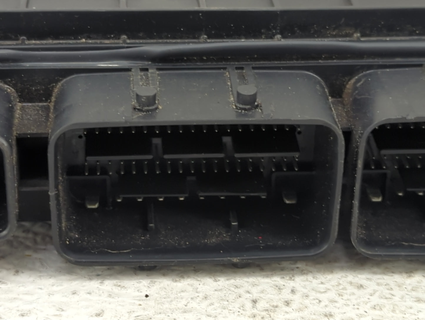 2017 Nissan Pathfinder PCM Engine Control Computer ECU ECM PCU OEM P/N:BED403-300 NEC030-028 Fits OEM Used Auto Parts - Oemu