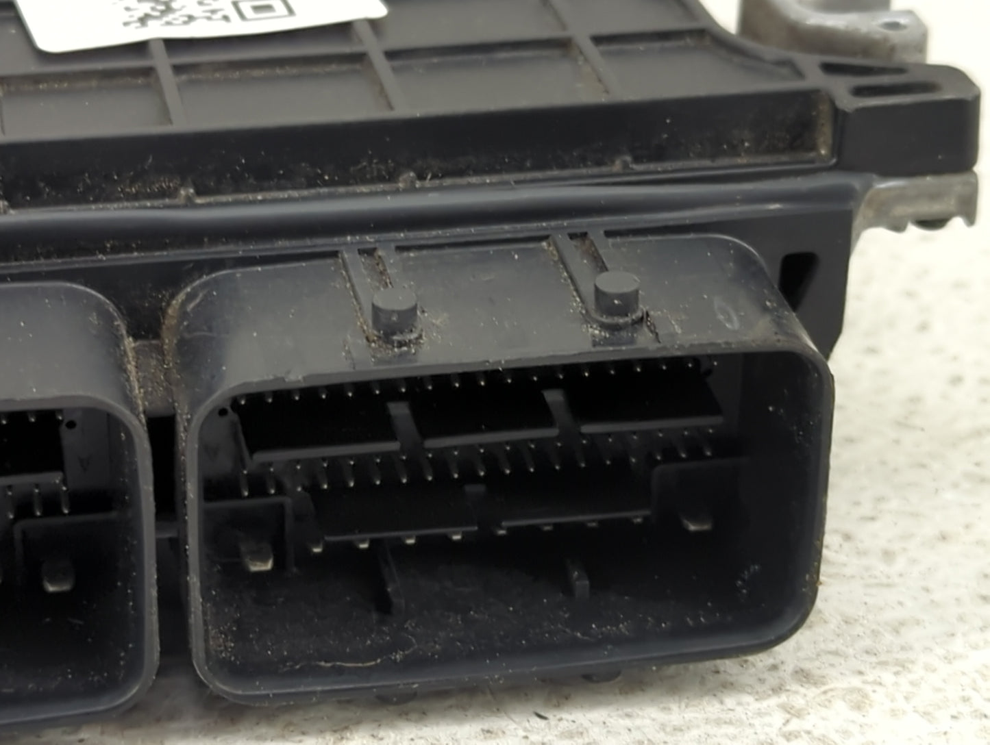 2017 Nissan Pathfinder PCM Engine Control Computer ECU ECM PCU OEM P/N:BED403-300 NEC030-028 Fits OEM Used Auto Parts - Oemu
