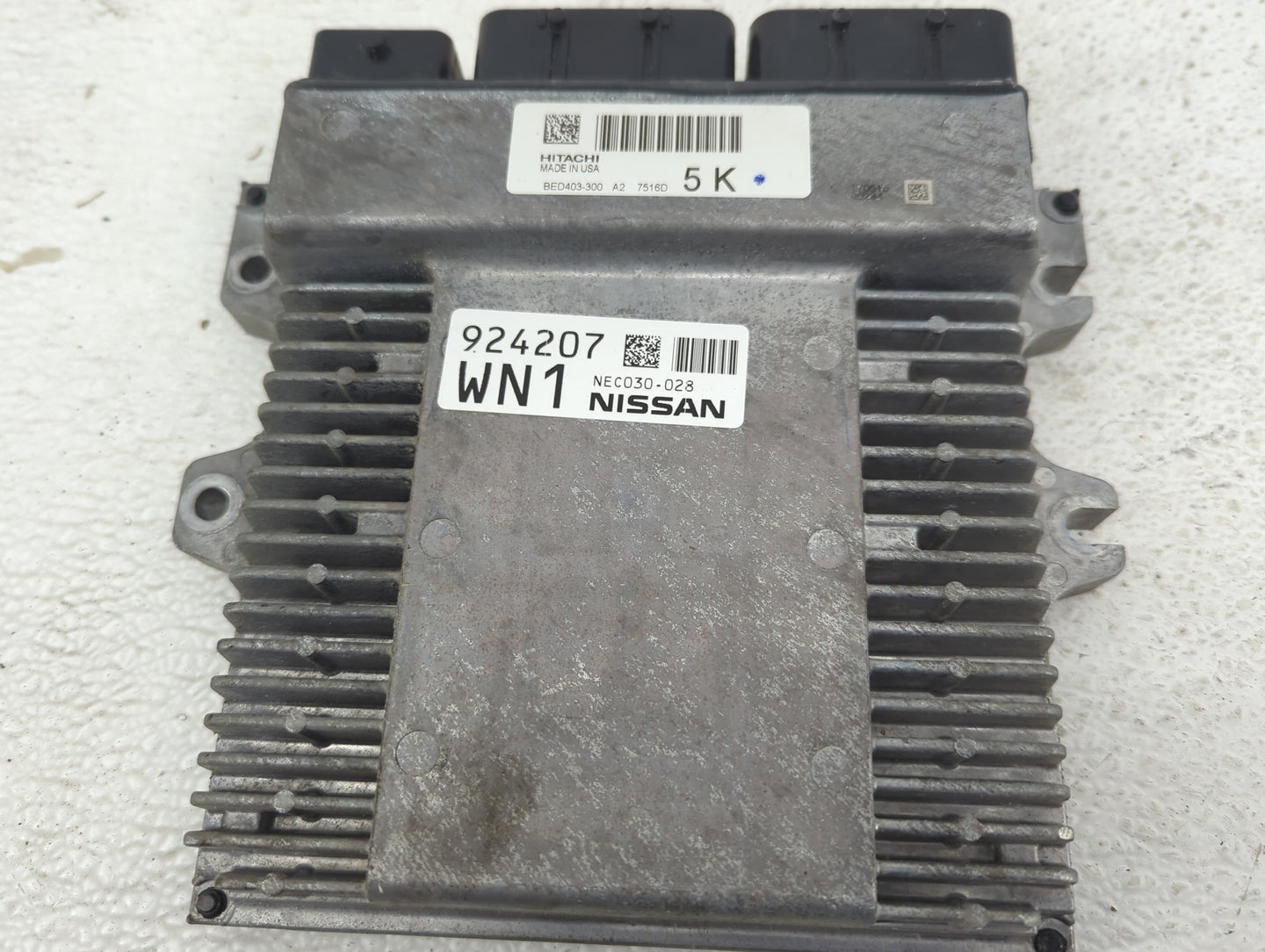 2017 Nissan Pathfinder PCM Engine Control Computer ECU ECM PCU OEM P/N:BED403-300 NEC030-028 Fits OEM Used Auto Parts - Oemu