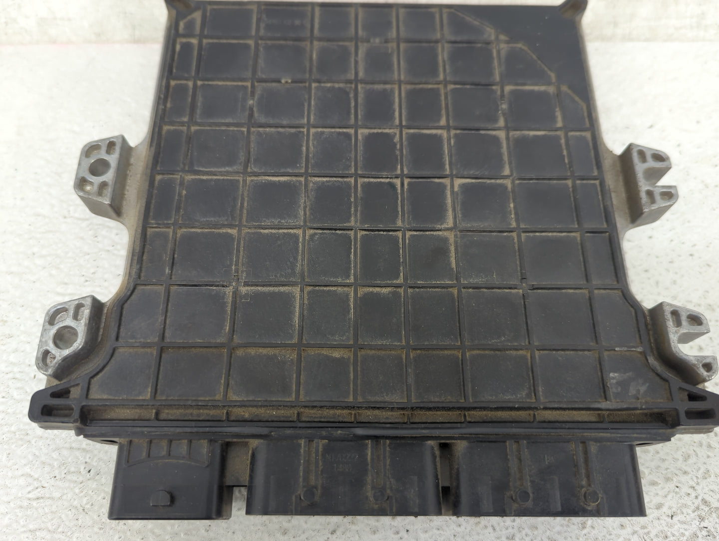 2017 Nissan Pathfinder PCM Engine Control Computer ECU ECM PCU OEM P/N:BED403-300 NEC030-028 Fits OEM Used Auto Parts - Oemu