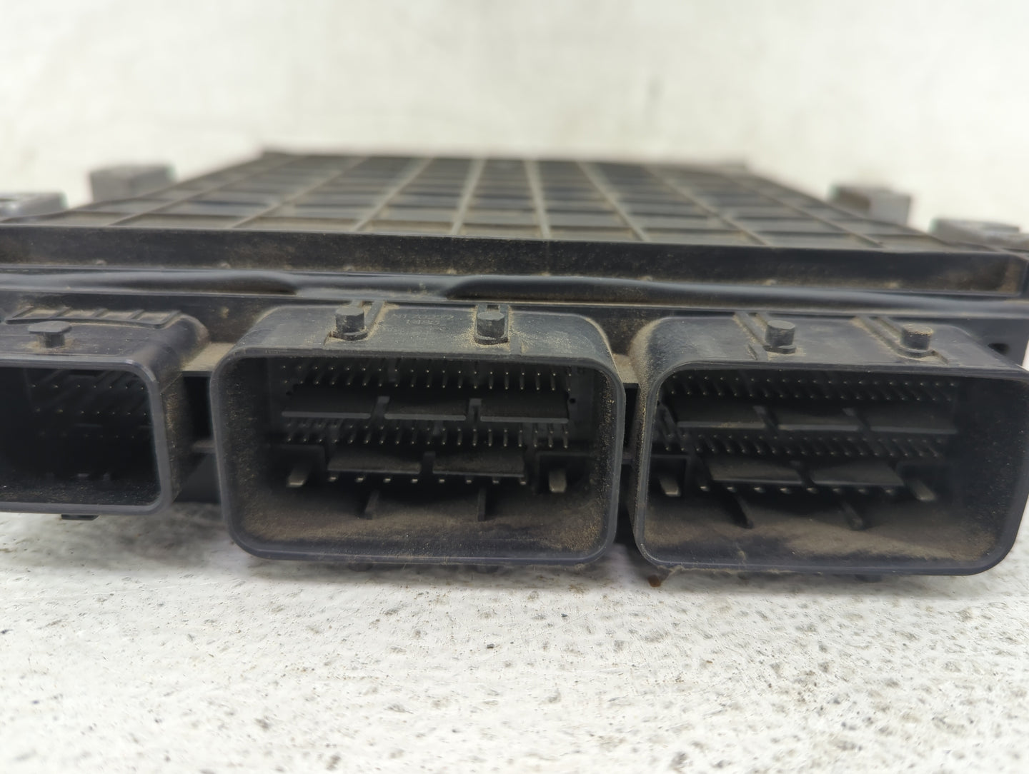 2017 Nissan Pathfinder PCM Engine Control Computer ECU ECM PCU OEM P/N:BED403-300 NEC030-028 Fits OEM Used Auto Parts - Oemu