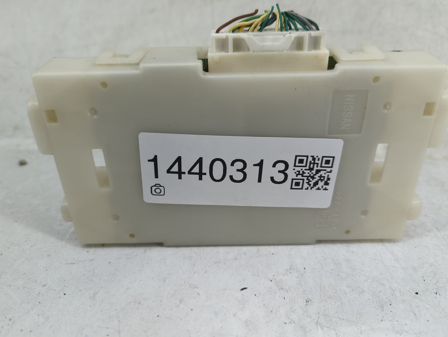 2017 Nissan Pathfinder Climate Control Module Temperature AC/Heater Replacement P/N:27760 9PJ6A 27760 9PJ6A--A Fits OEM Used