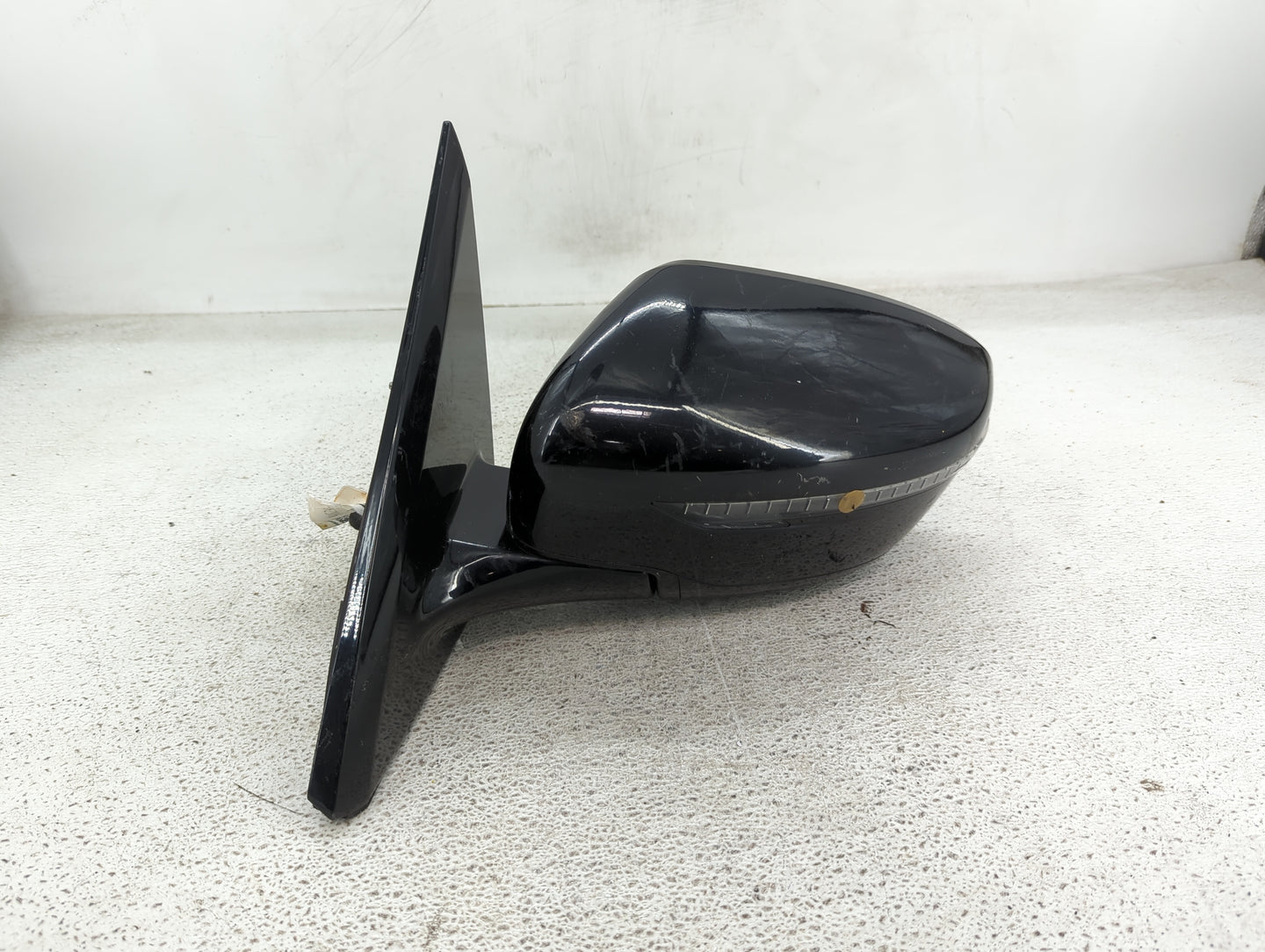 2017 Nissan Pathfinder Driver Side View Mirror - Left Door Mirror OEM Used - Oemusedautoparts1.com
