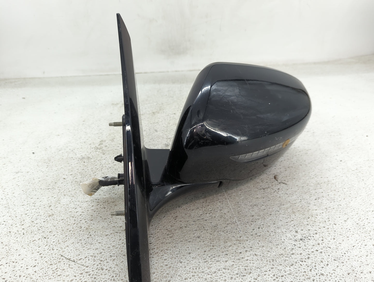 2017 Nissan Pathfinder Driver Side View Mirror - Left Door Mirror OEM Used - Oemusedautoparts1.com