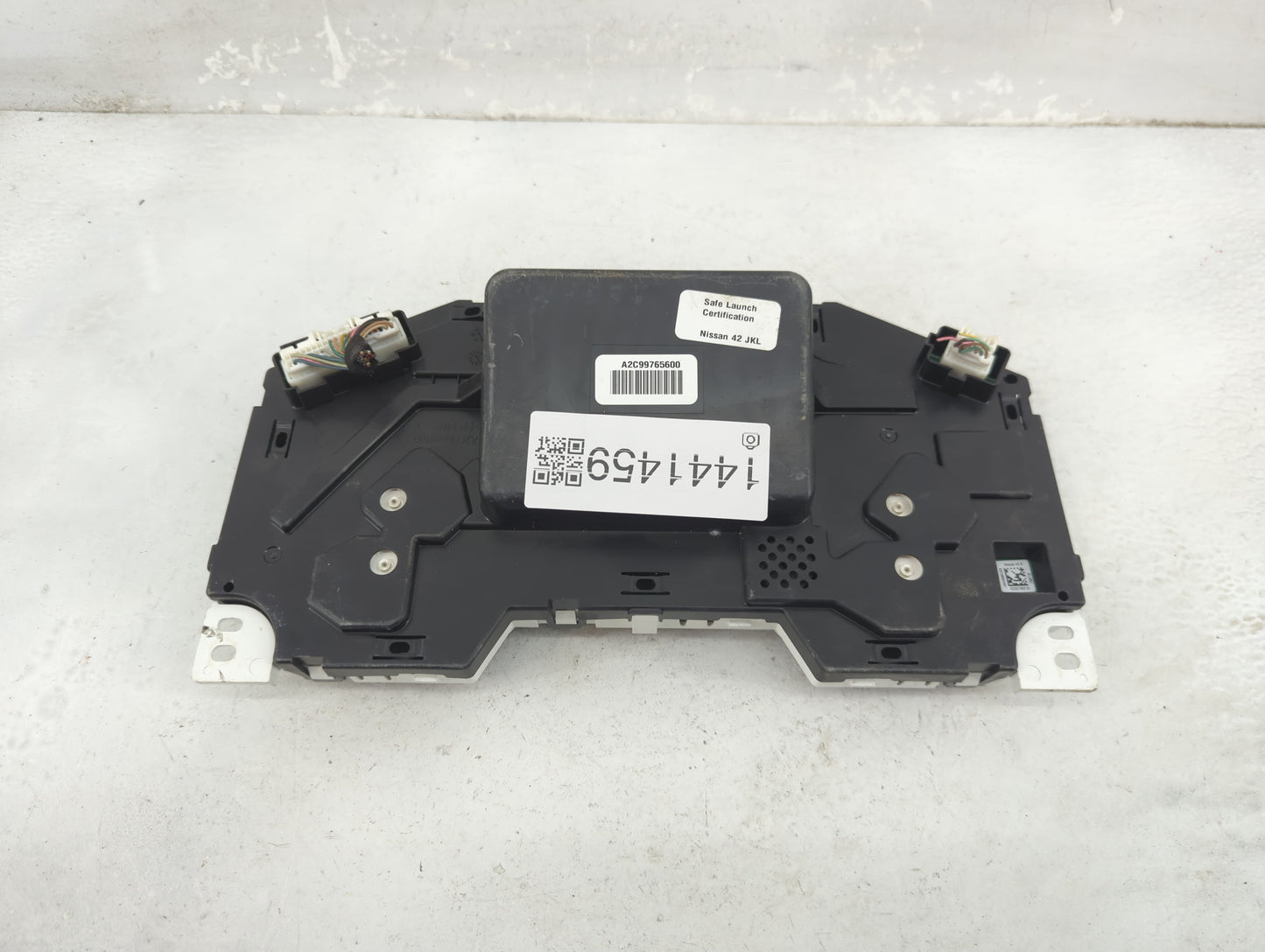 2017 Nissan Pathfinder Instrument Cluster Speedometer Gauges P/N:24810 9PJ0A A2C99765600 Fits OEM Used Auto Parts - Oemuseda