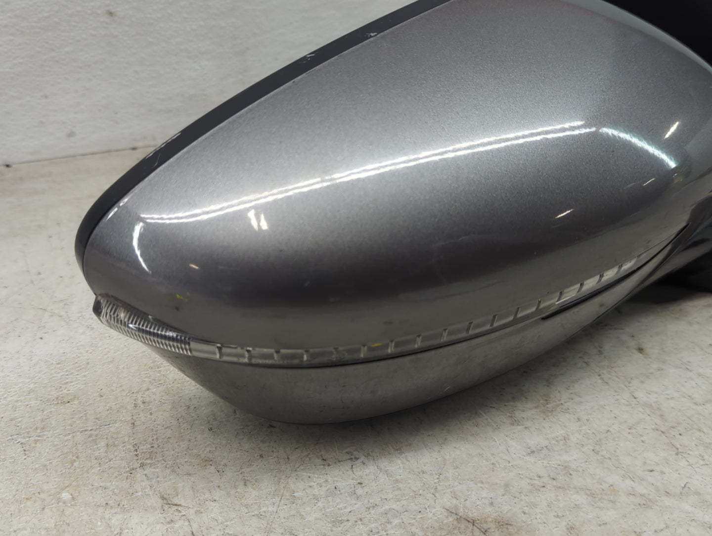 2017 Nissan Pathfinder Passenger Side View Mirror - Right Door Mirror OEM Used - Oemusedautoparts1.com