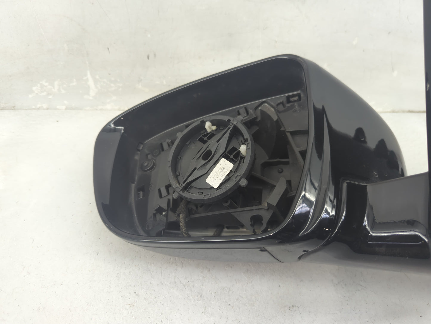 2017 Nissan Pathfinder Driver Side View Mirror - Left Door Mirror OEM Used - Oemusedautoparts1.com