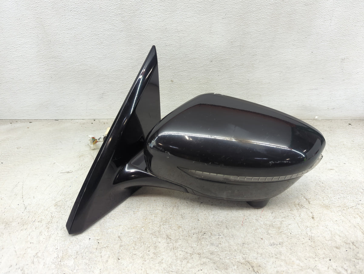 2017 Nissan Pathfinder Driver Side View Mirror - Left Door Mirror OEM Used - Oemusedautoparts1.com