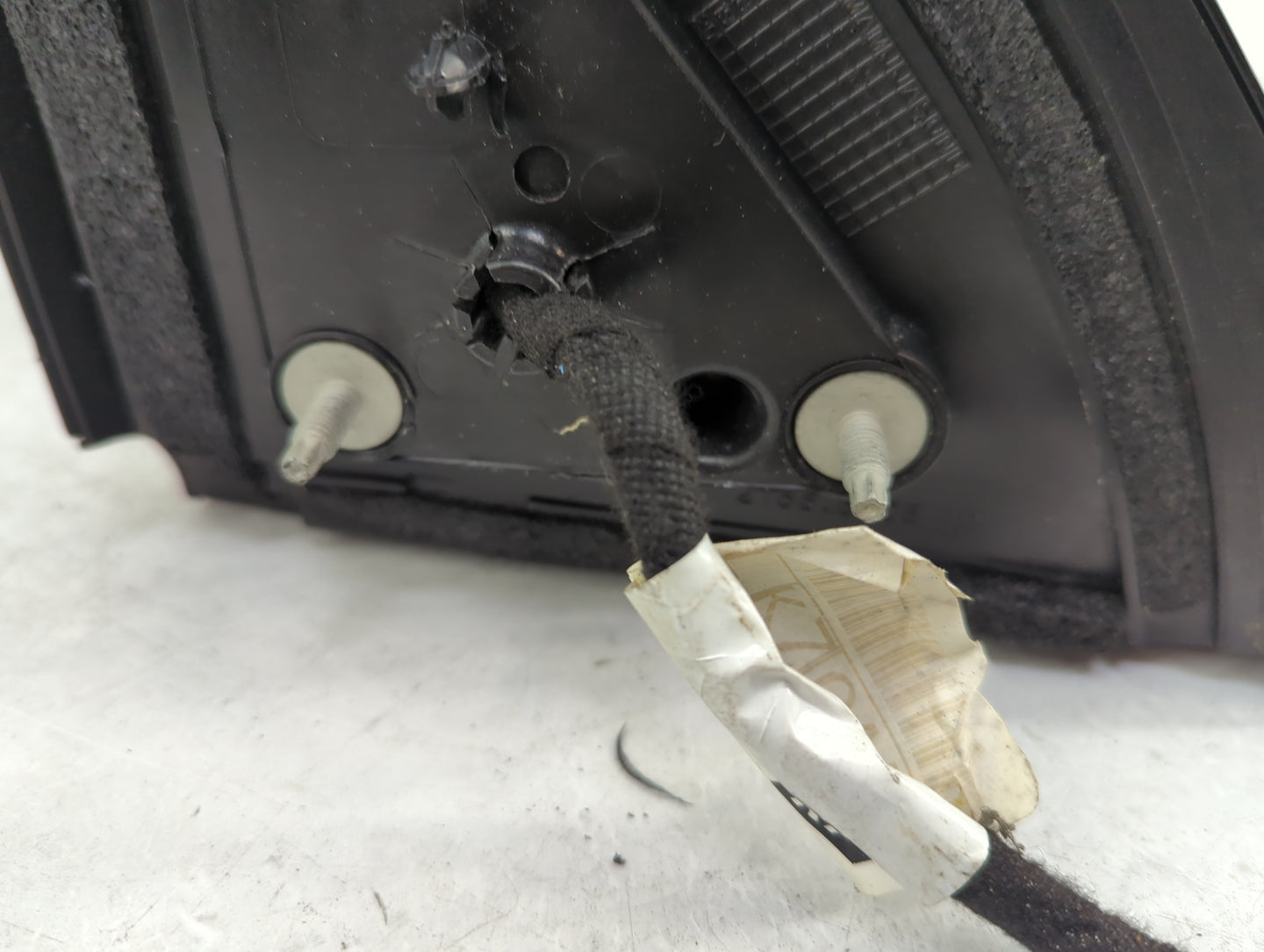 2017 Nissan Pathfinder Driver Side View Mirror - Left Door Mirror OEM Used - Oemusedautoparts1.com
