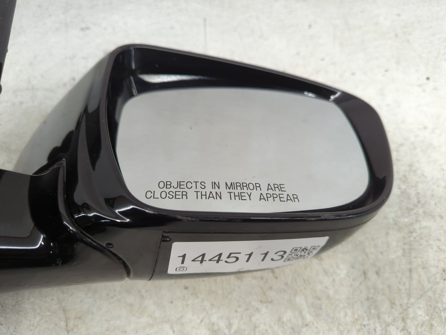 2017 Nissan Pathfinder Passenger Side View Mirror - Right Door Mirror OEM Used - Oemusedautoparts1.com