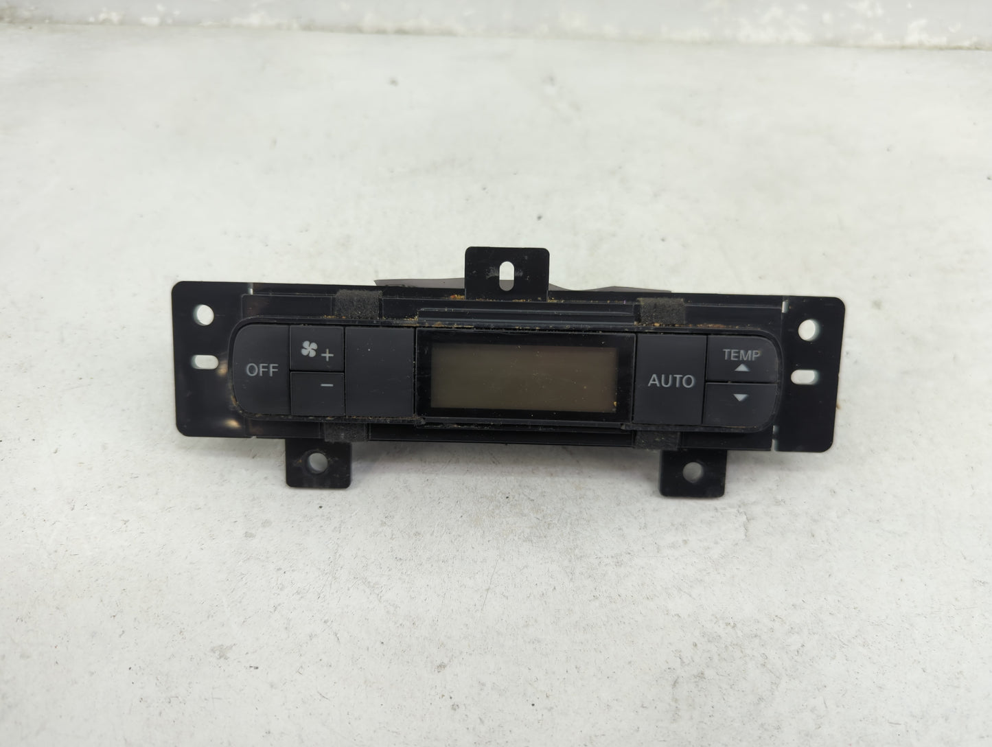 2013-2020 Nissan Pathfinder Climate Control Module Temperature AC/Heater Replacement P/N:275113KA0A 275113KA0AE Fits OEM Use