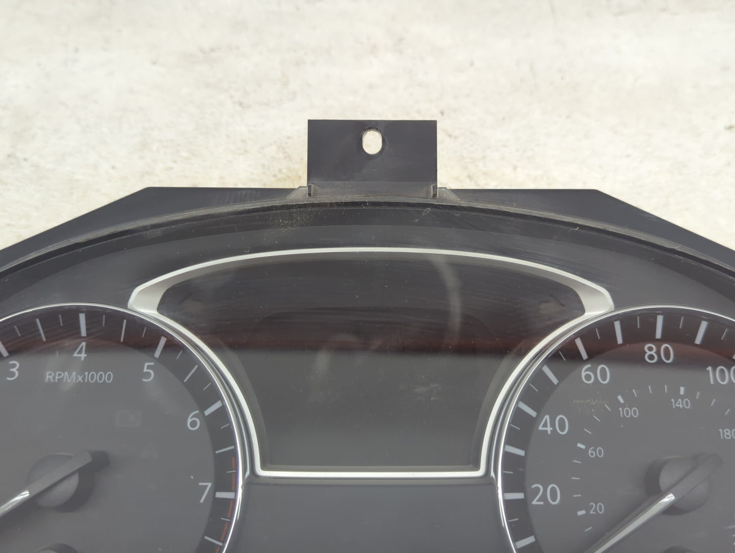 2017 Nissan Pathfinder Instrument Cluster Speedometer Gauges P/N:24810 9PJ0A A2C99765600, 8330844480 Miles: Fits OEM Used Au