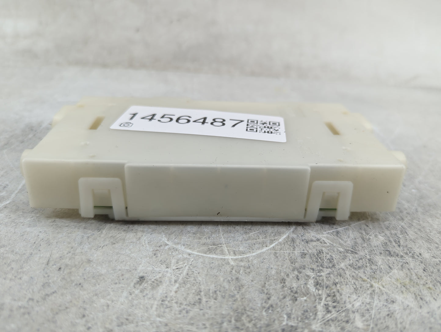 2017-2020 Nissan Pathfinder Radio AM FM Cd Player Receiver Replacement P/N:27760 9PJ6A 27760 9PJ6A--A Fits OEM Used Auto Par