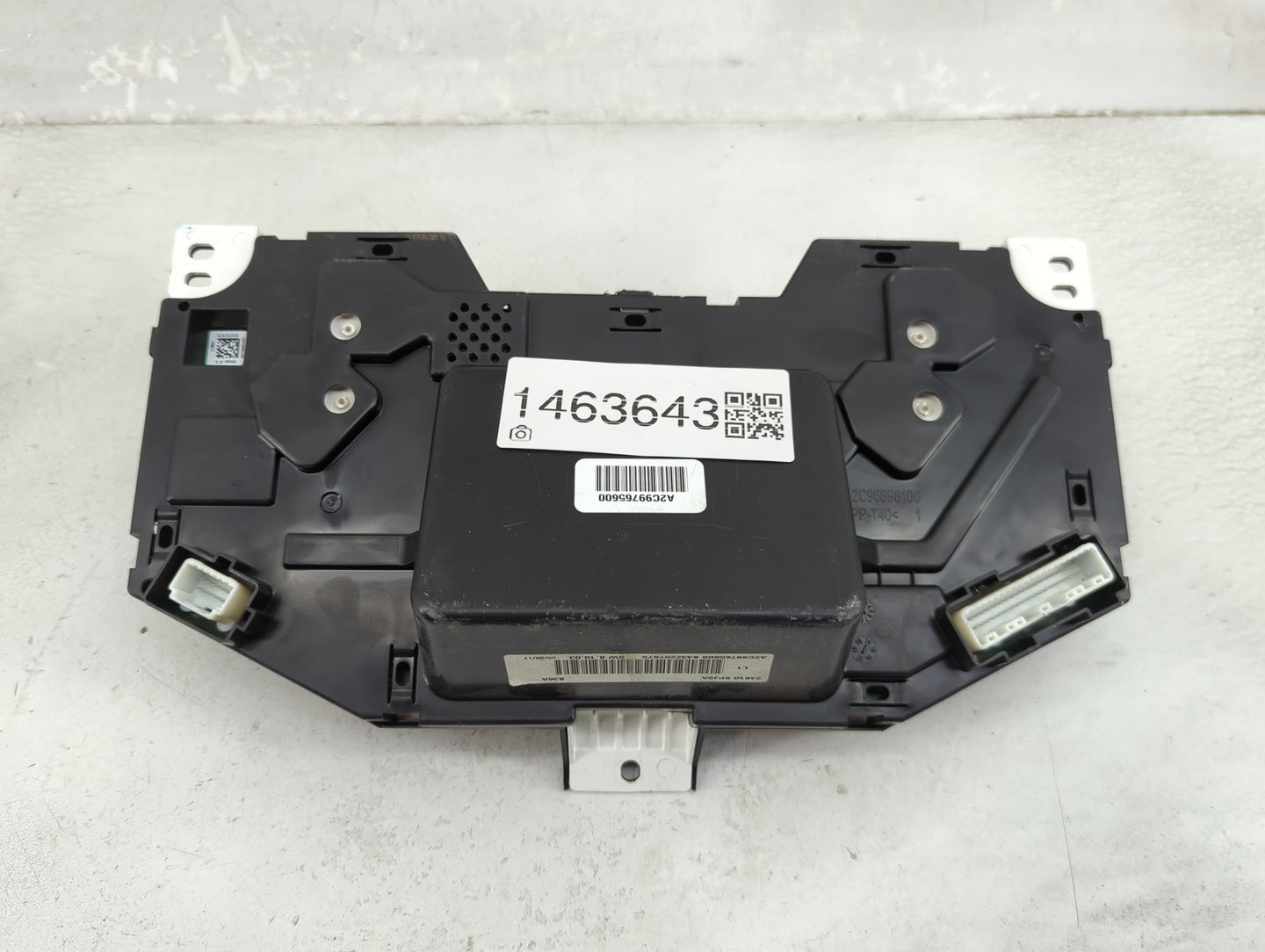 2017 Nissan Pathfinder Instrument Cluster Speedometer Gauges P/N:24810 9PJ0A A2C99765600 Miles:107K Fits OEM Used Auto Parts