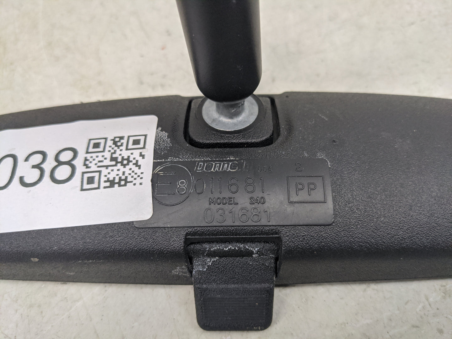2005-2022 Nissan Pathfinder Interior Rear View Mirror Replacement OEM P/N:011681 031681 Fits OEM Used Auto Parts - Oemusedau