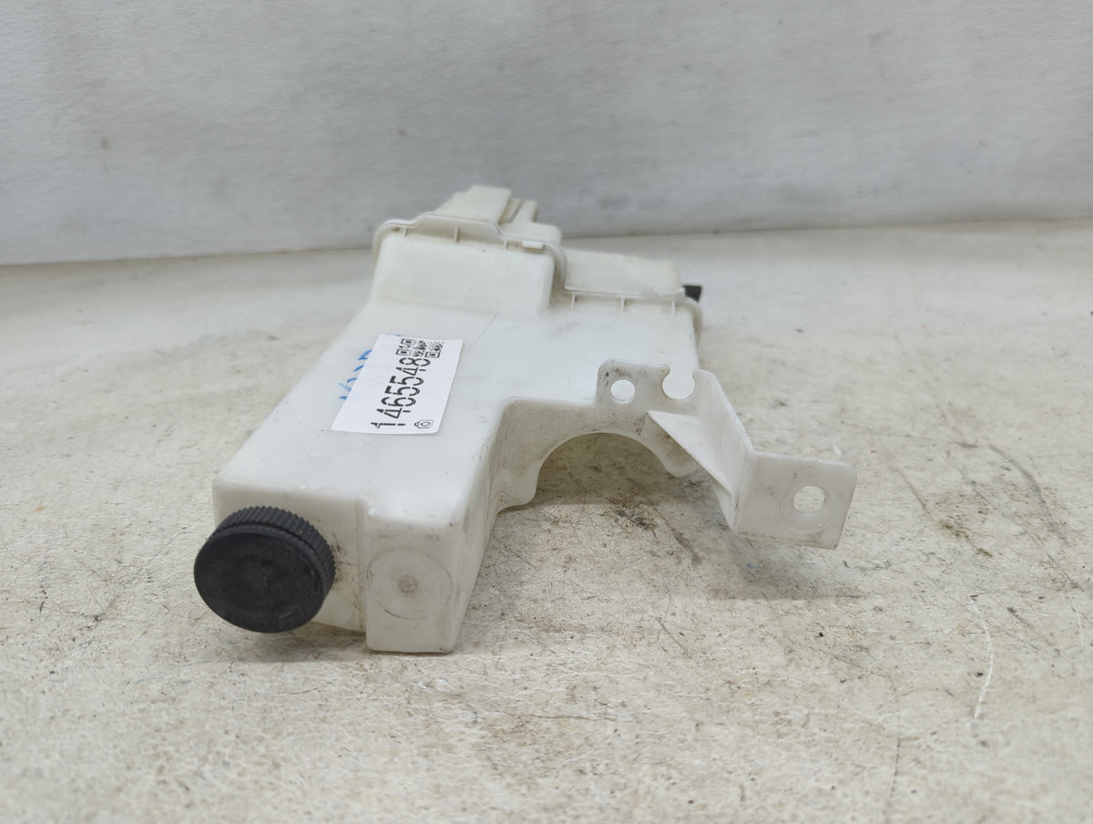 2013 Nissan Pathfinder Radiator Coolant Overflow Expansion Tank Bottle 1465548 - Oemusedautoparts1.com
