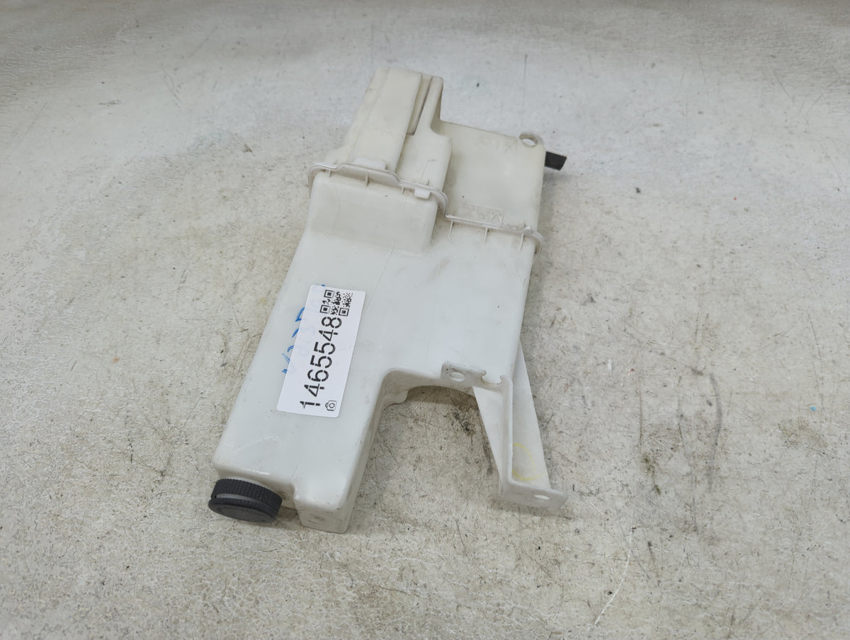 2013 Nissan Pathfinder Radiator Coolant Overflow Expansion Tank Bottle 1465548 - Oemusedautoparts1.com