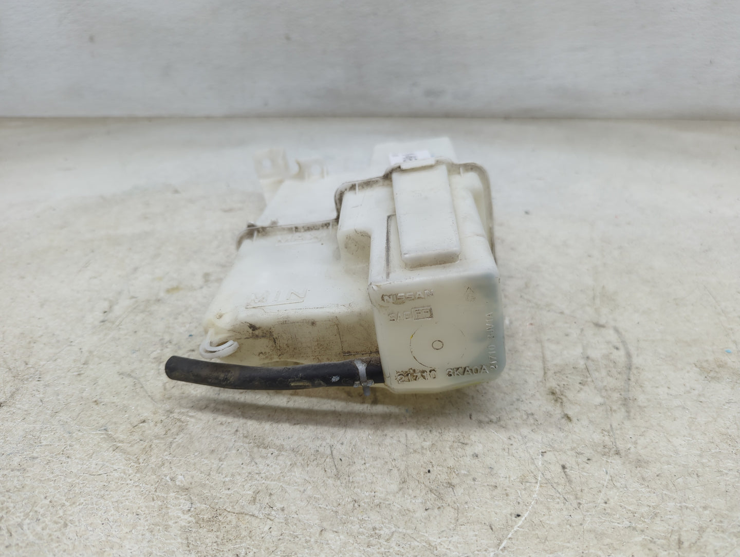 2013 Nissan Pathfinder Radiator Coolant Overflow Expansion Tank Bottle 1465548 - Oemusedautoparts1.com