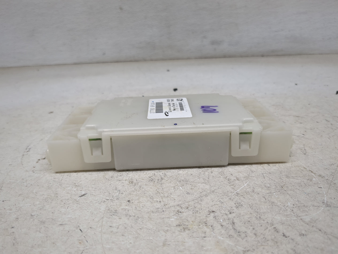 2017-2017 Nissan Pathfinder Temperature Control Module 27760 9pj0a - Oemusedautoparts1.com