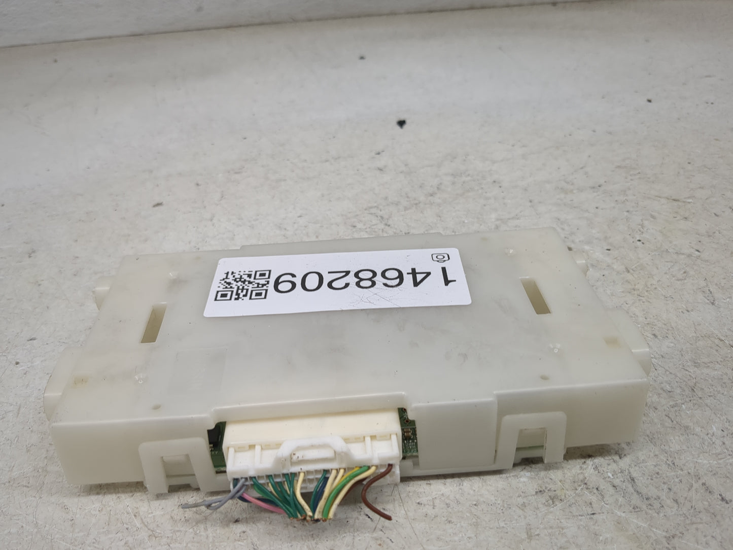 2017-2017 Nissan Pathfinder Temperature Control Module 27760 9pj0a - Oemusedautoparts1.com
