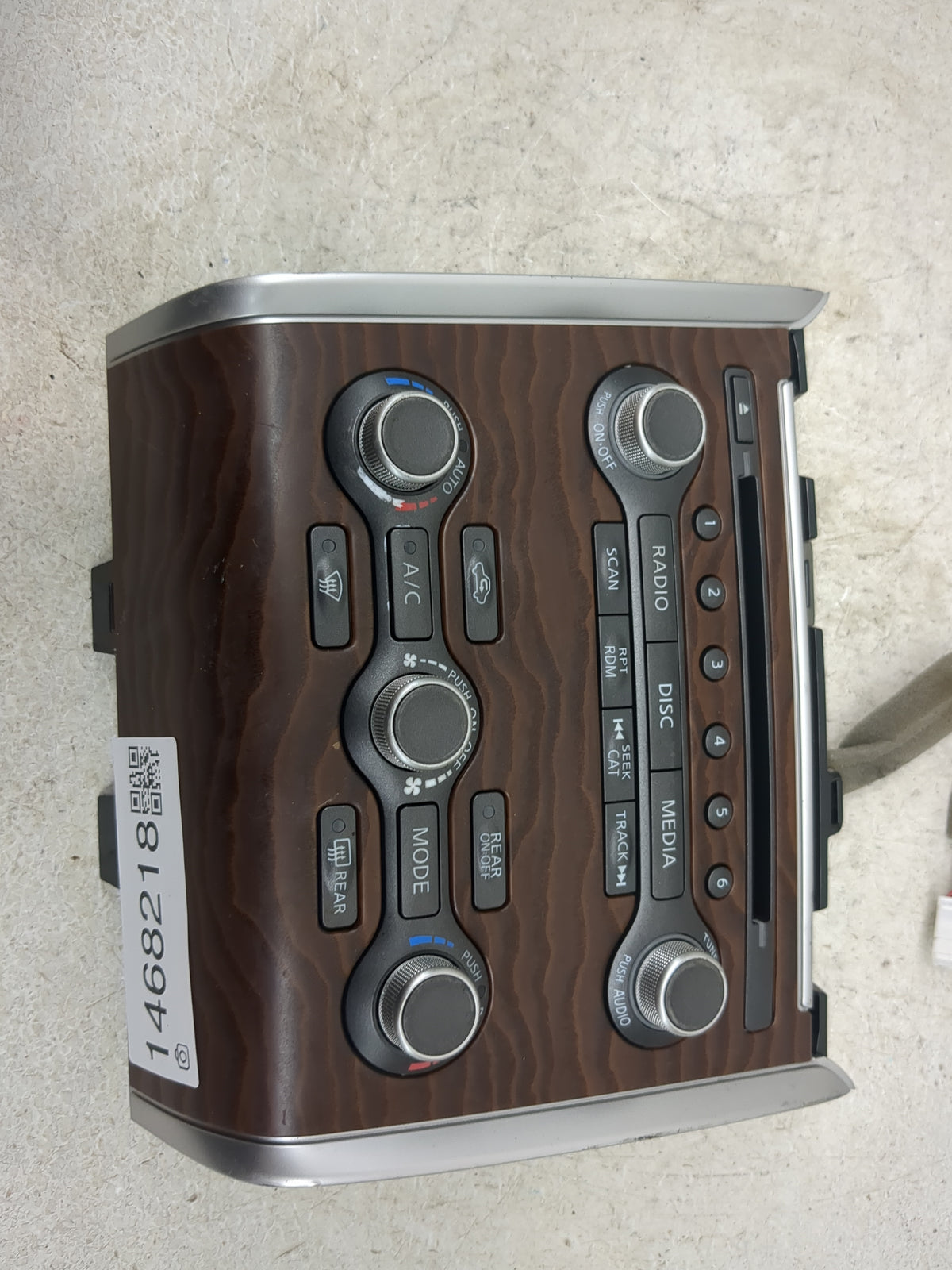 2017 Nissan Pathfinder Radio Control Panel 1468218 - Oemusedautoparts1.com
