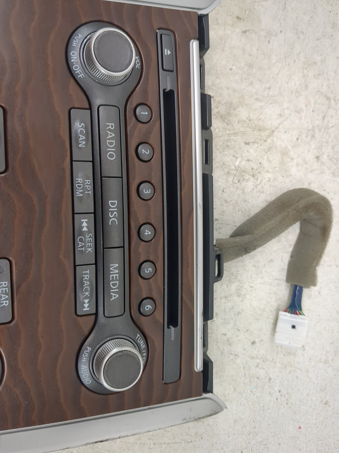 2017 Nissan Pathfinder Radio Control Panel 1468218 - Oemusedautoparts1.com