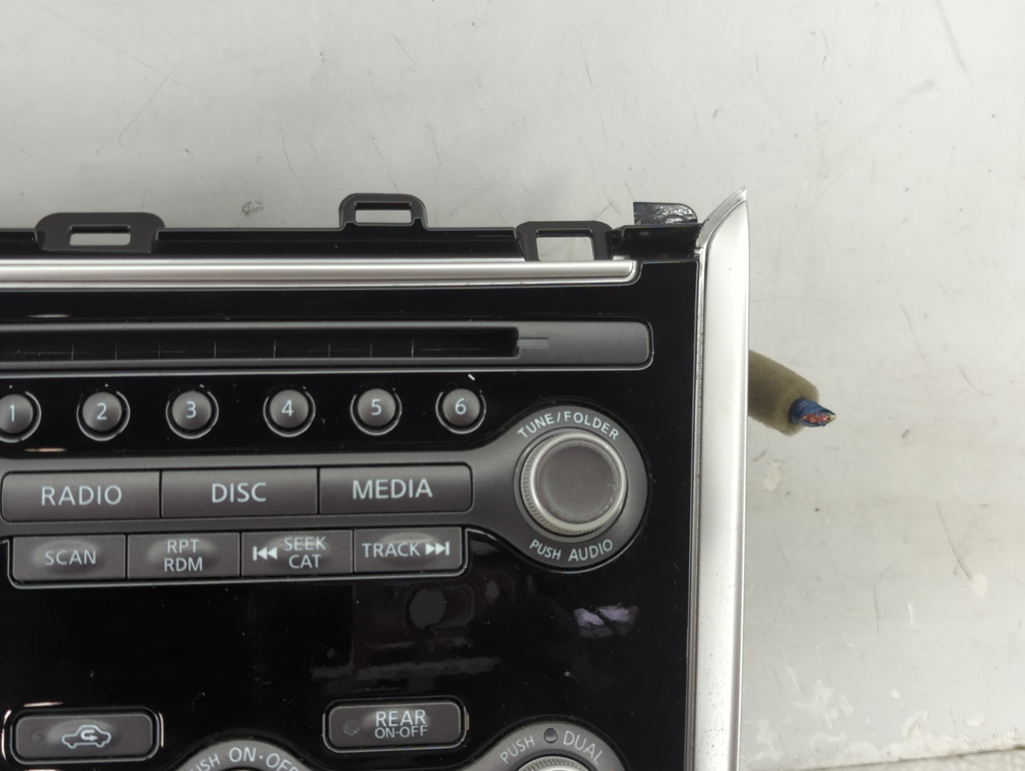 2017-2020 Nissan Pathfinder Radio Control Panel 1469133 - Oemusedautoparts1.com