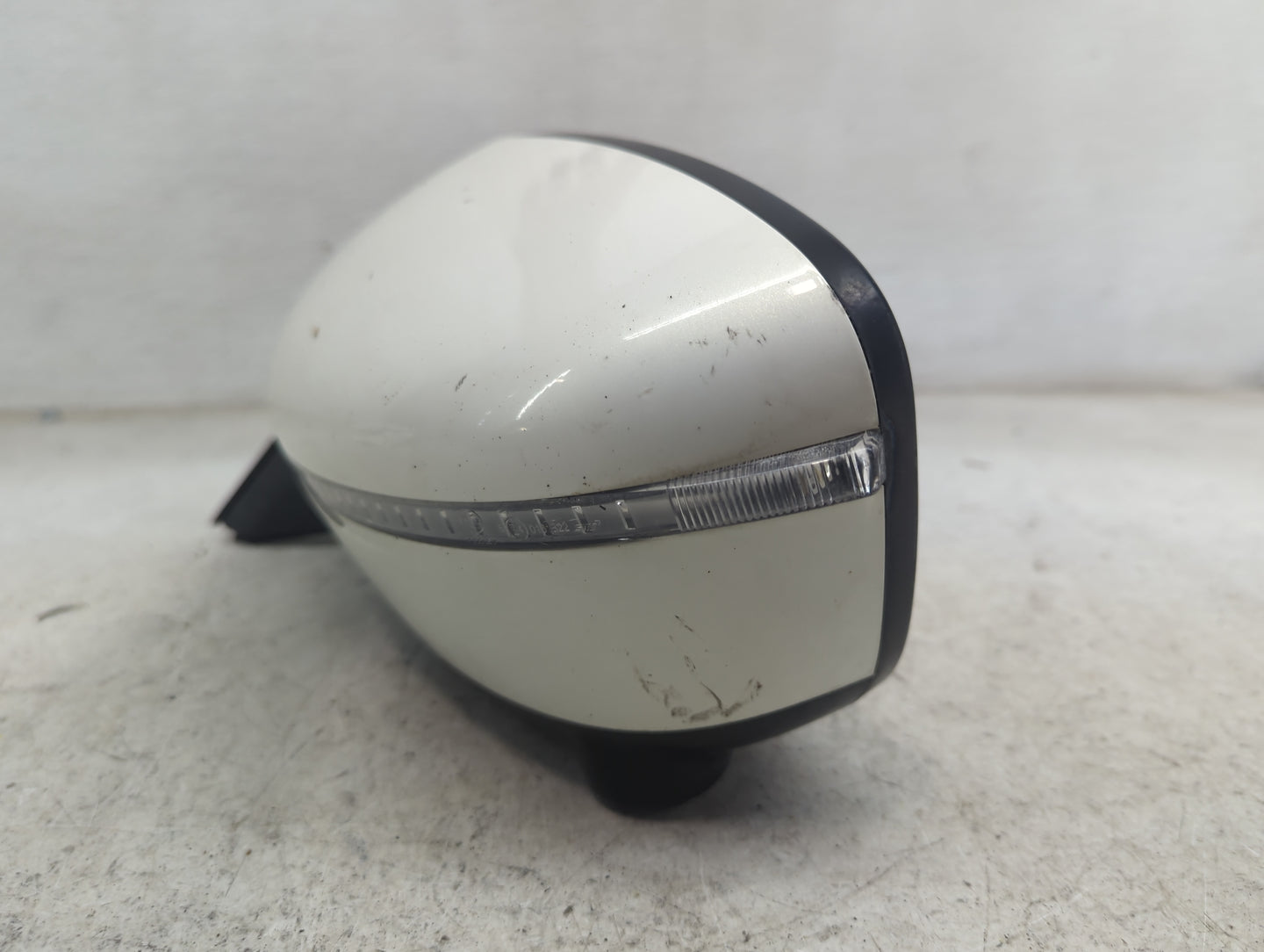 2017 Nissan Pathfinder Driver Side View Mirror - Left Door Mirror OEM Used - Oemusedautoparts1.com