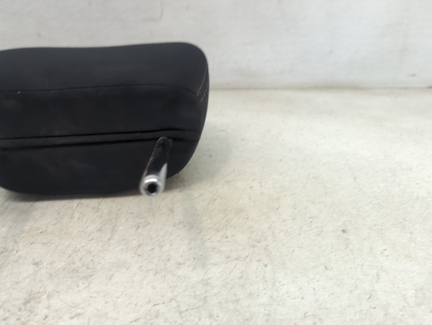 2017-2020 Nissan Pathfinder Headrest Head Rest Front Driver Seat Black 1470614 - Oemusedautoparts1.com