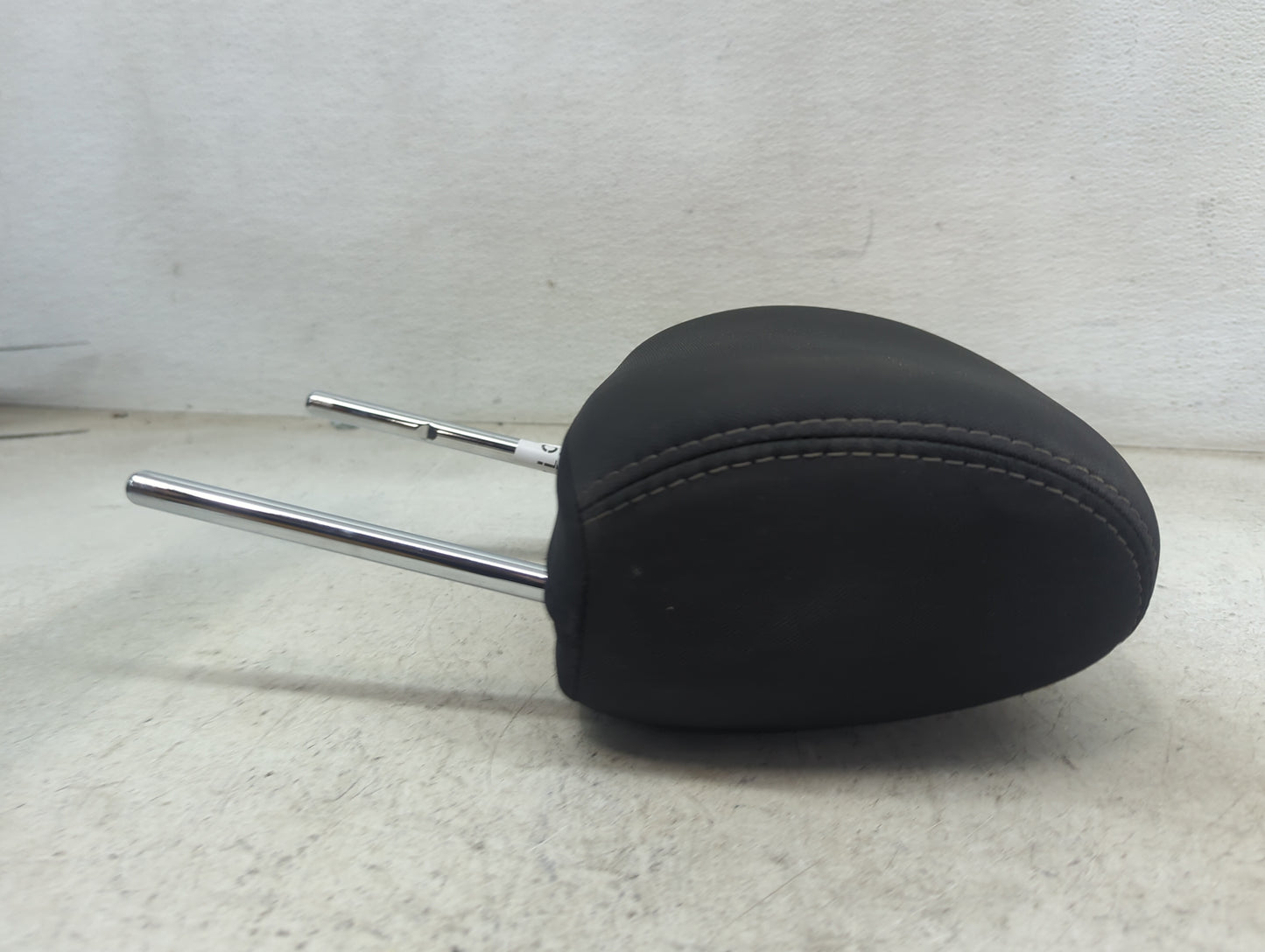 2017-2020 Nissan Pathfinder Headrest Head Rest Front Driver Seat Black 1470614 - Oemusedautoparts1.com