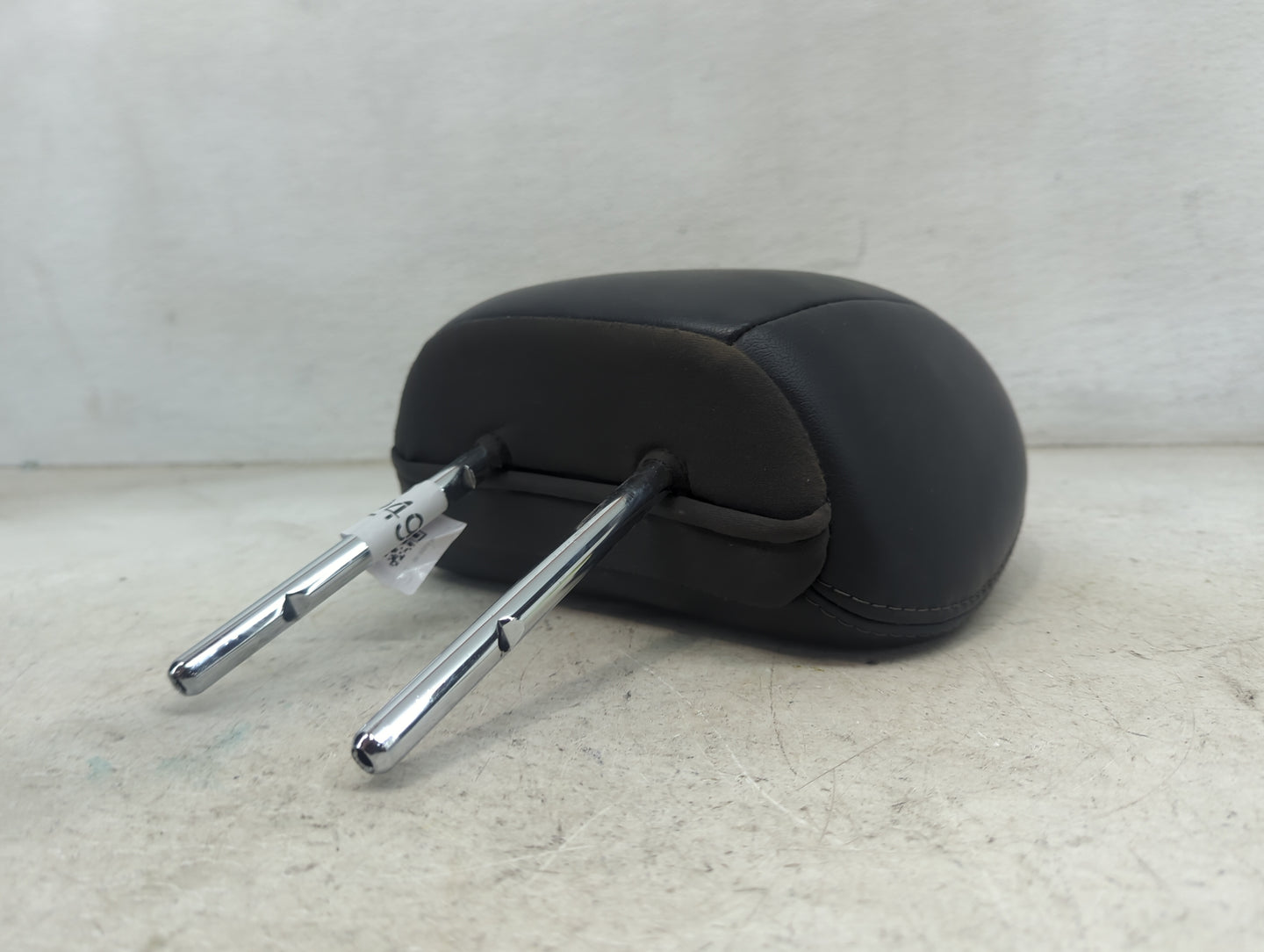 2017 Nissan Pathfinder Headrest Head Rest Rear Seat Fits OEM Used Auto Parts - Oemusedautoparts1.com