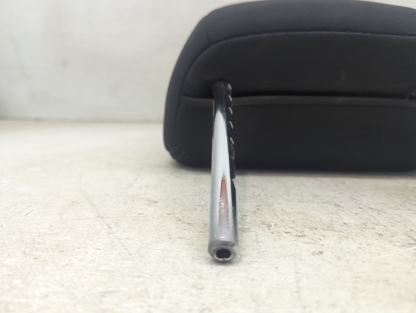 2017 Nissan Pathfinder Headrest Head Rest Front Driver Seat Black 1473222 - Oemusedautoparts1.com