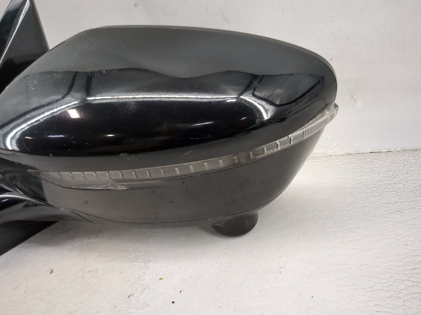2017 Nissan Pathfinder Driver Side View Mirror - Left Door Mirror OEM Used - Oemusedautoparts1.com