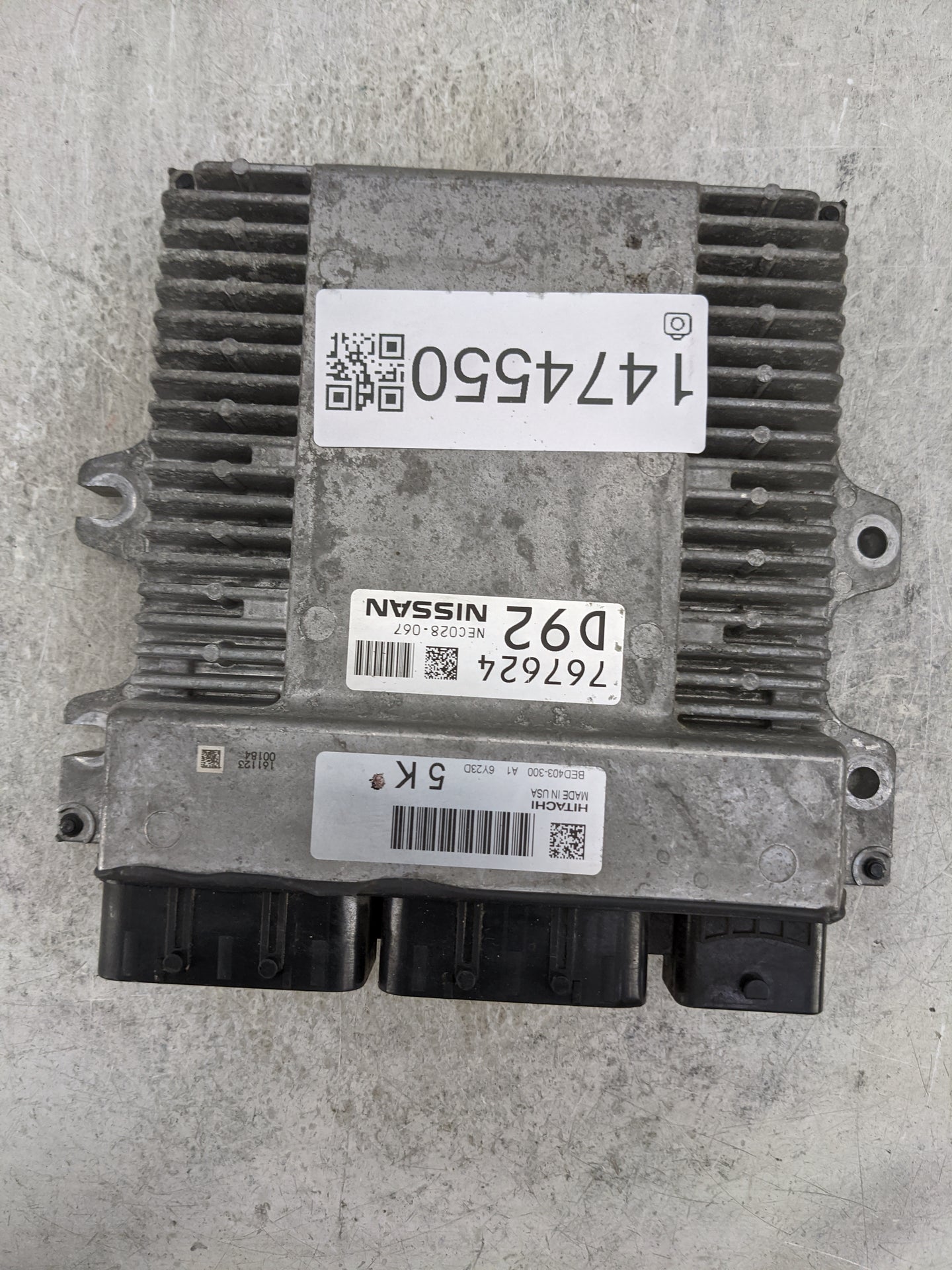 2017 Nissan Pathfinder PCM Engine Control Computer ECU ECM PCU OEM P/N:BED403-300 NEC028-067 Fits OEM Used Auto Parts - Oemu