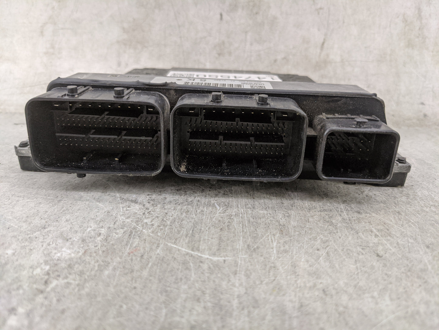 2017 Nissan Pathfinder PCM Engine Control Computer ECU ECM PCU OEM P/N:BED403-300 NEC028-067 Fits OEM Used Auto Parts - Oemu