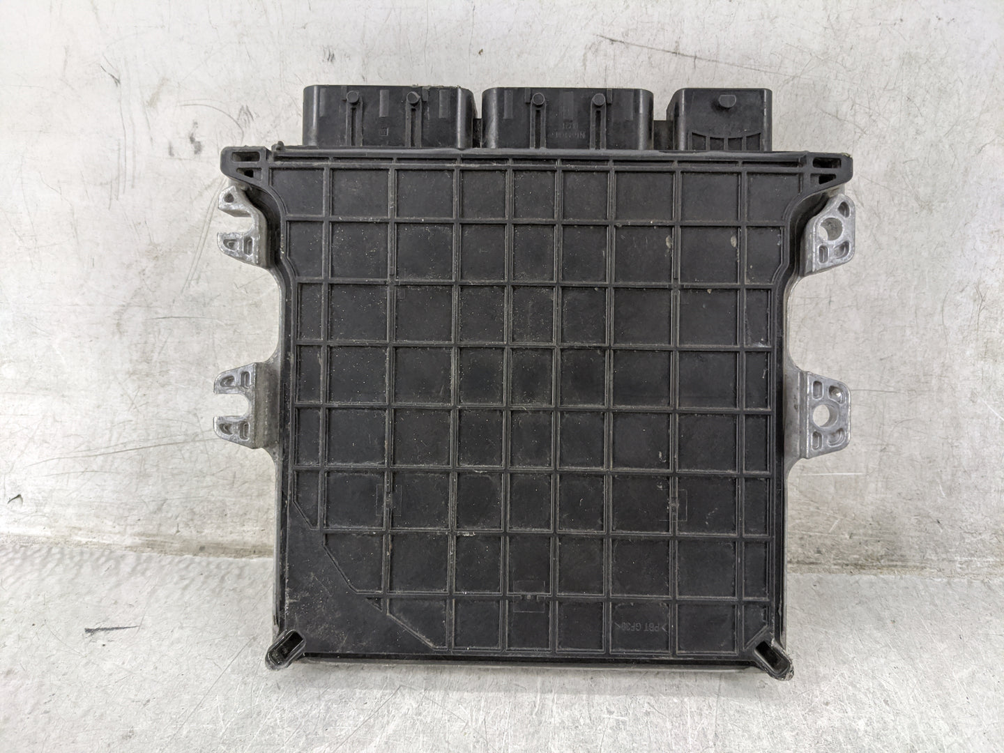 2017 Nissan Pathfinder PCM Engine Control Computer ECU ECM PCU OEM P/N:BED403-300 NEC028-067 Fits OEM Used Auto Parts - Oemu