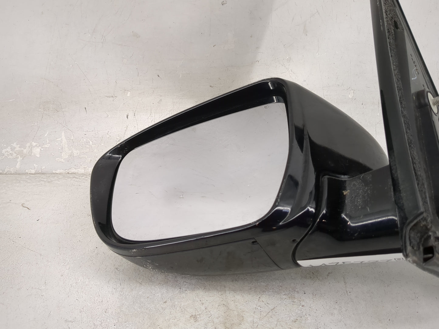 2017 Nissan Pathfinder Driver Side View Mirror - Left Door Mirror OEM Used - Oemusedautoparts1.com