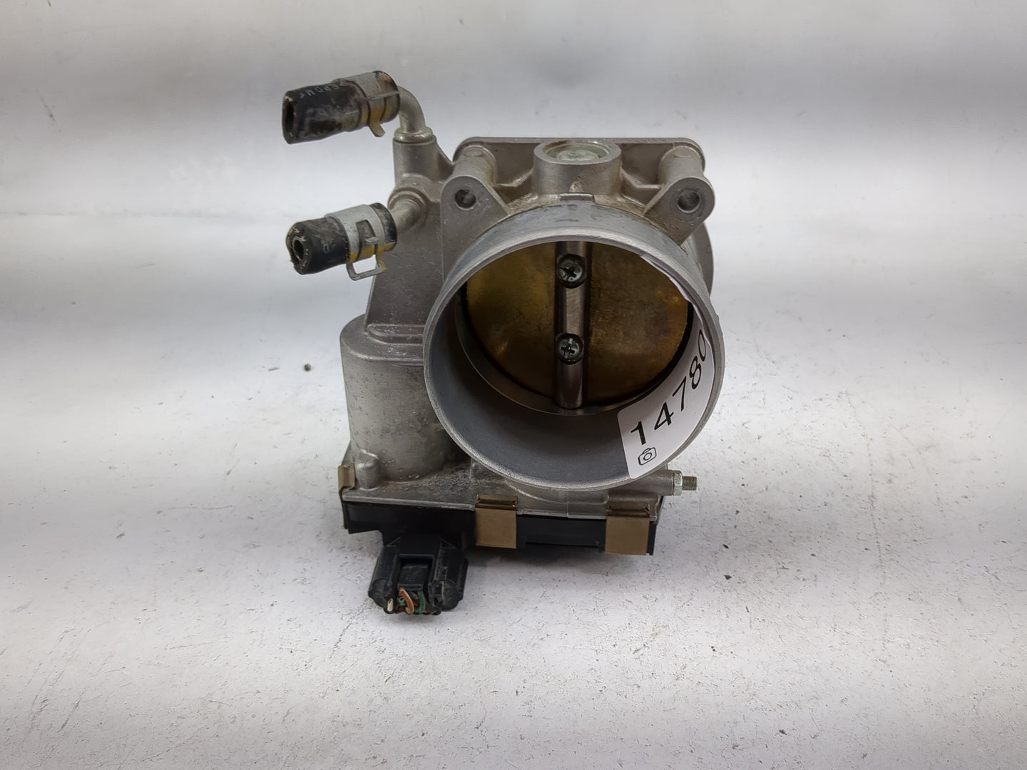 2017-2020 Nissan Pathfinder Throttle Body Fits Fits 2016 2017 2018 2019 2020 OEM Used Auto Parts - Oemusedautoparts1.com