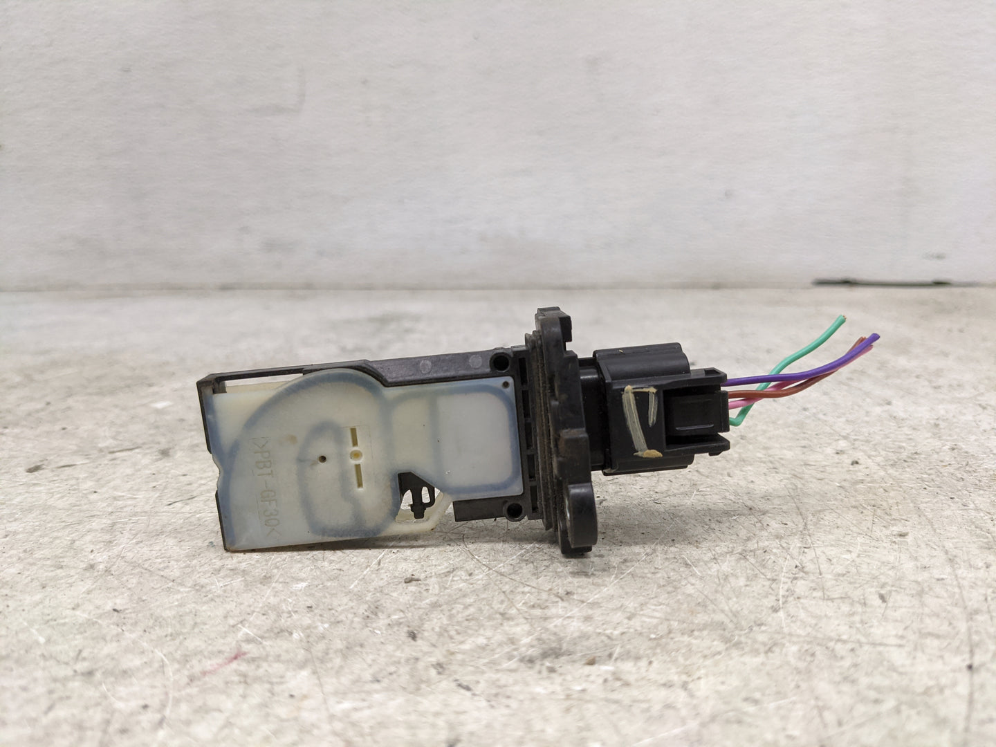 2017-2020 Nissan Pathfinder Mass Air Flow Meter Maf 1485345 - Oemusedautoparts1.com