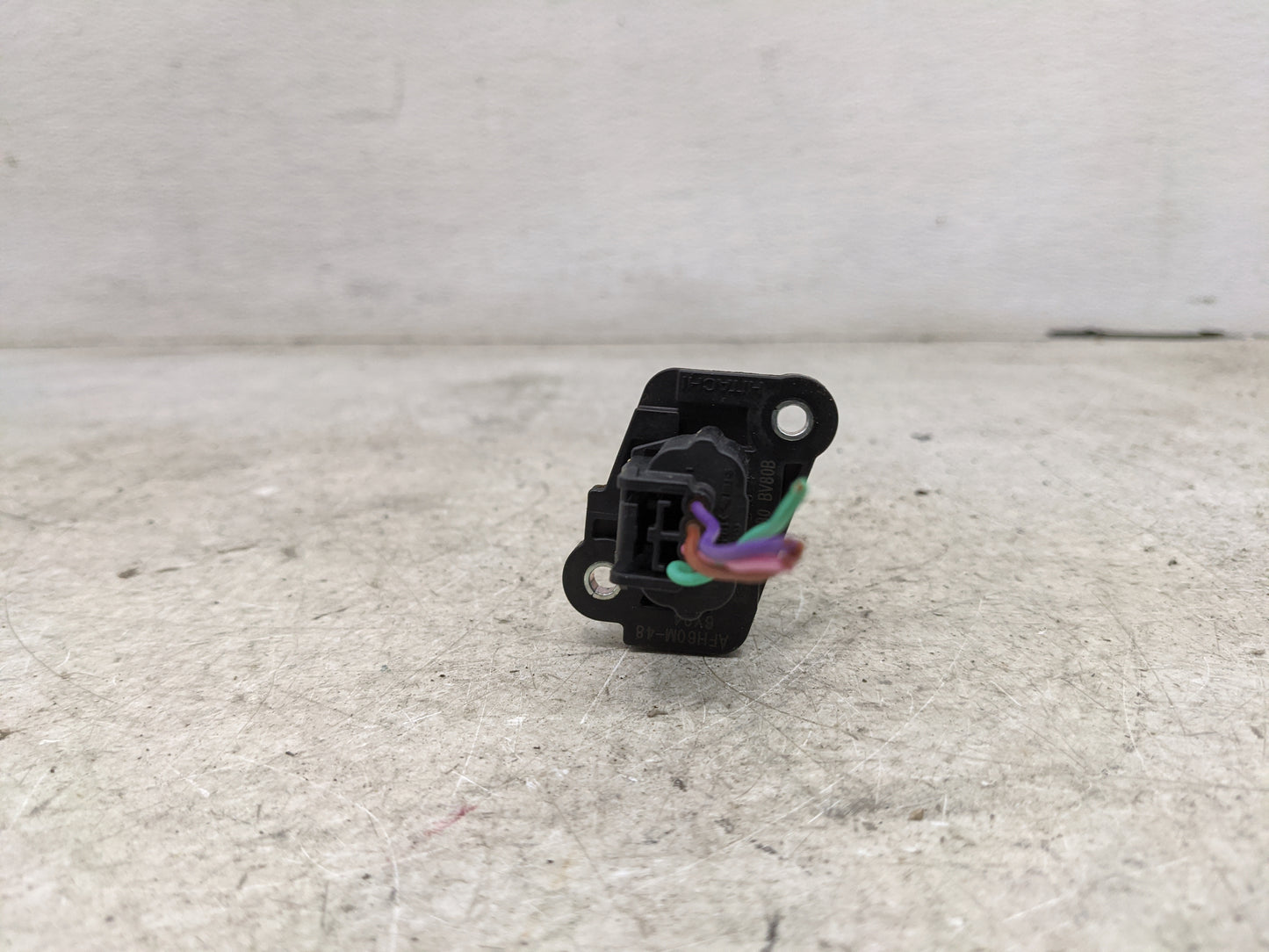 2017-2020 Nissan Pathfinder Mass Air Flow Meter Maf 1485345 - Oemusedautoparts1.com
