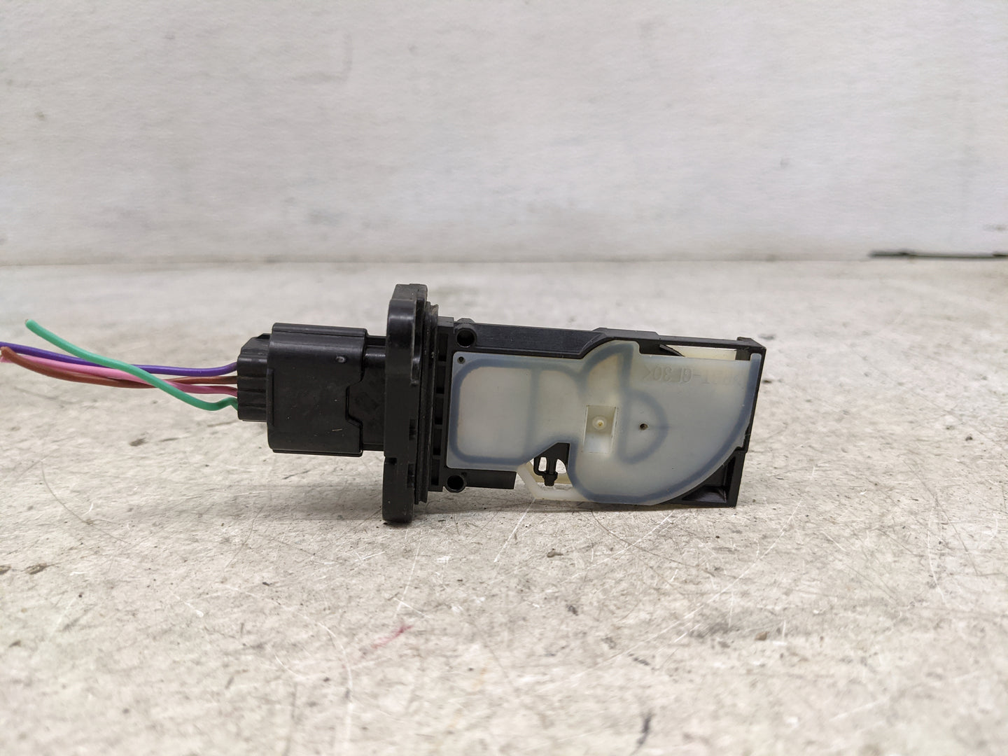 2017-2020 Nissan Pathfinder Mass Air Flow Meter Maf 1485345 - Oemusedautoparts1.com
