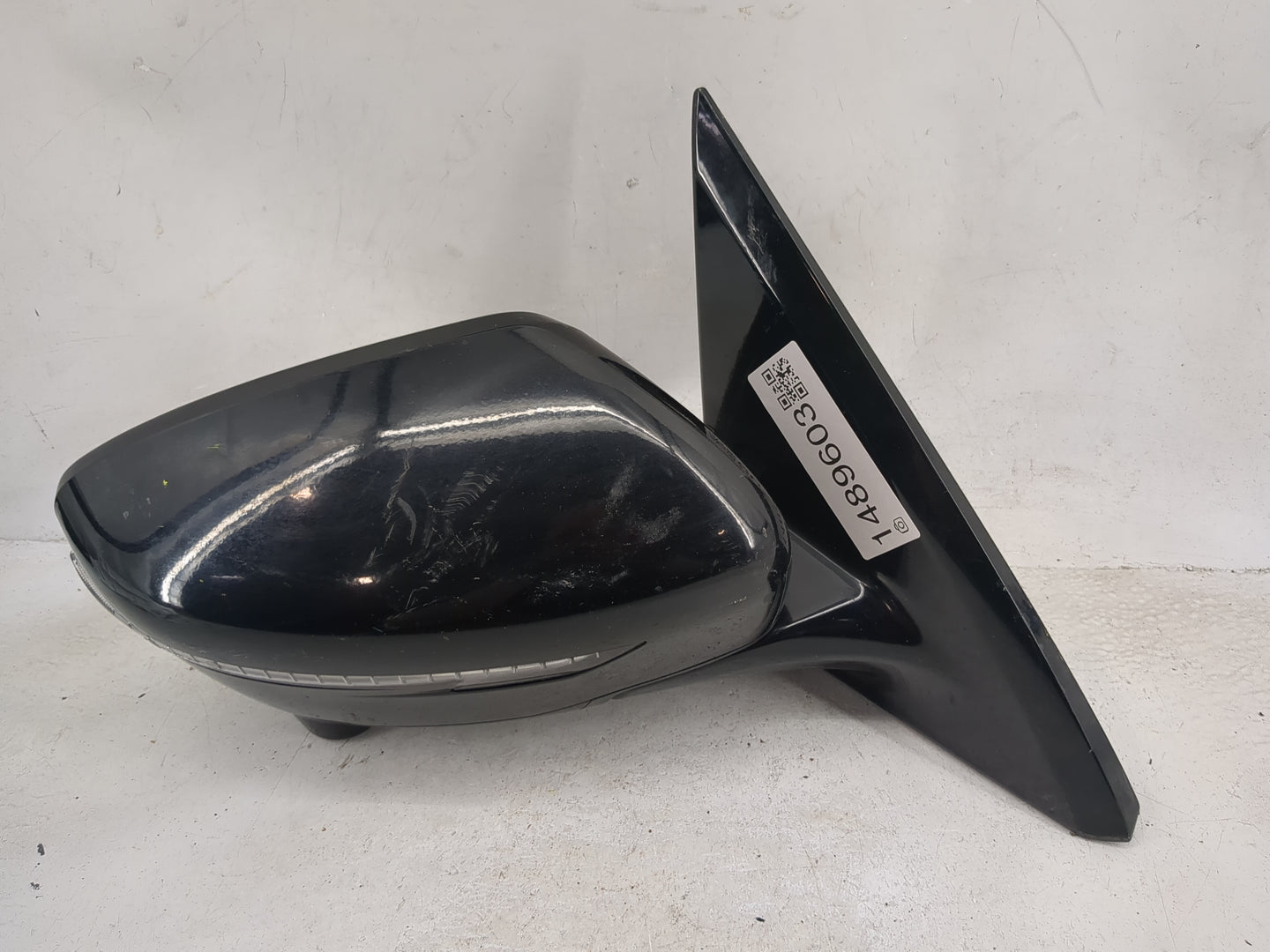 2017 Nissan Pathfinder Driver Side View Mirror - Left Door Mirror OEM Used - Oemusedautoparts1.com