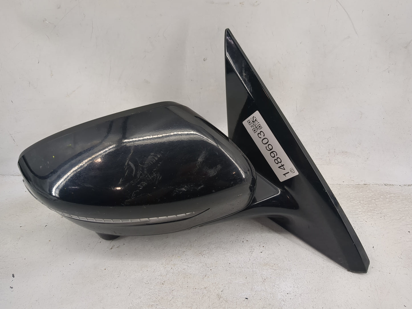 2017 Nissan Pathfinder Driver Side View Mirror - Left Door Mirror OEM Used - Oemusedautoparts1.com