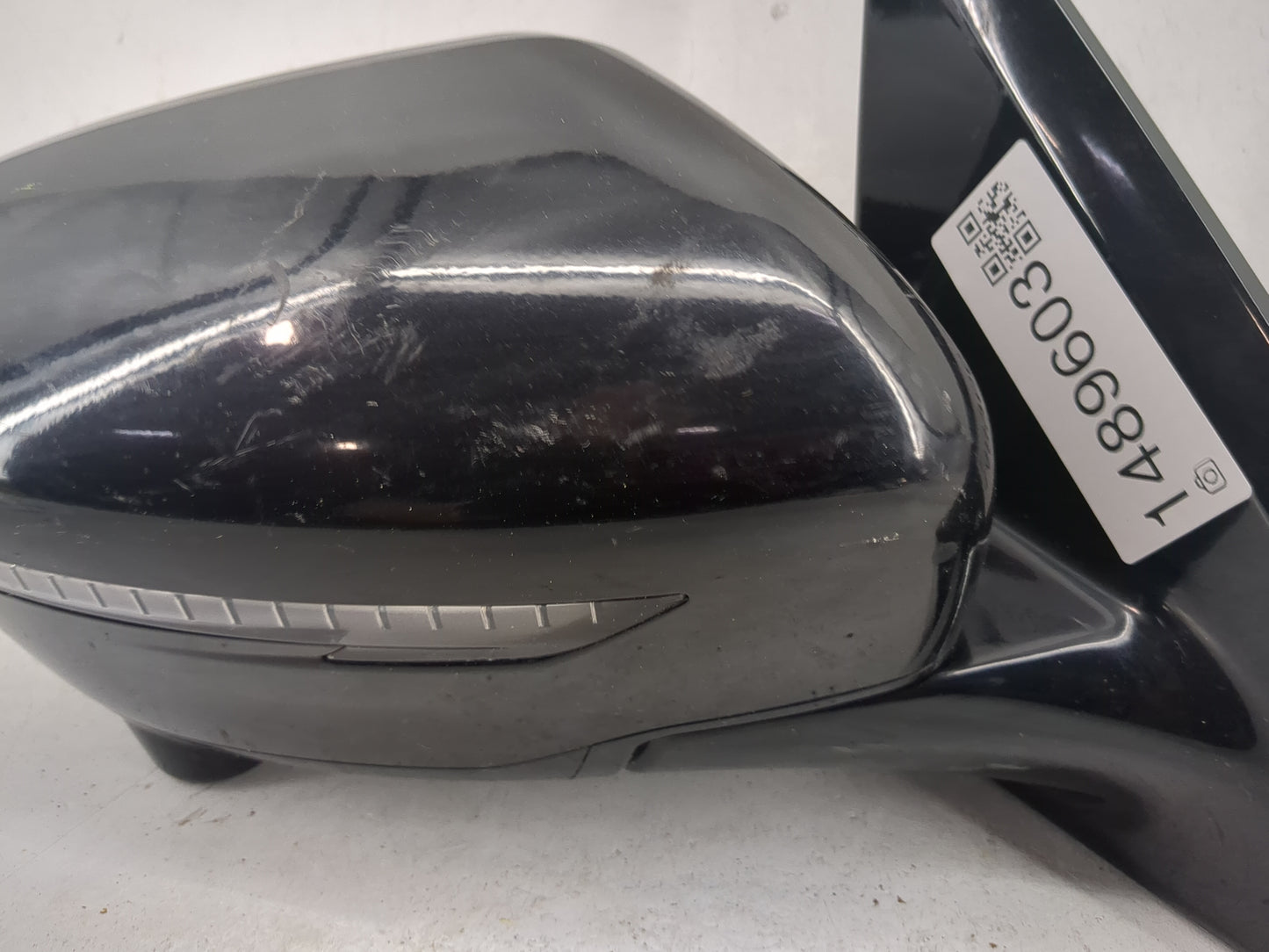 2017 Nissan Pathfinder Driver Side View Mirror - Left Door Mirror OEM Used - Oemusedautoparts1.com