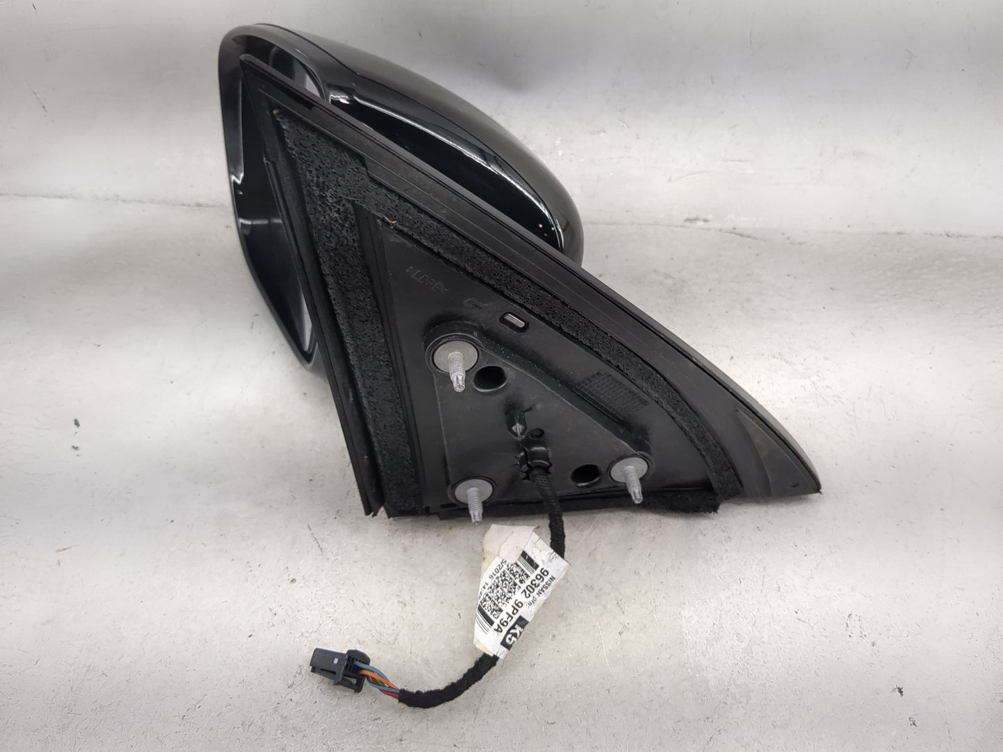 2017 Nissan Pathfinder Driver Side View Mirror - Left Door Mirror OEM Used - Oemusedautoparts1.com