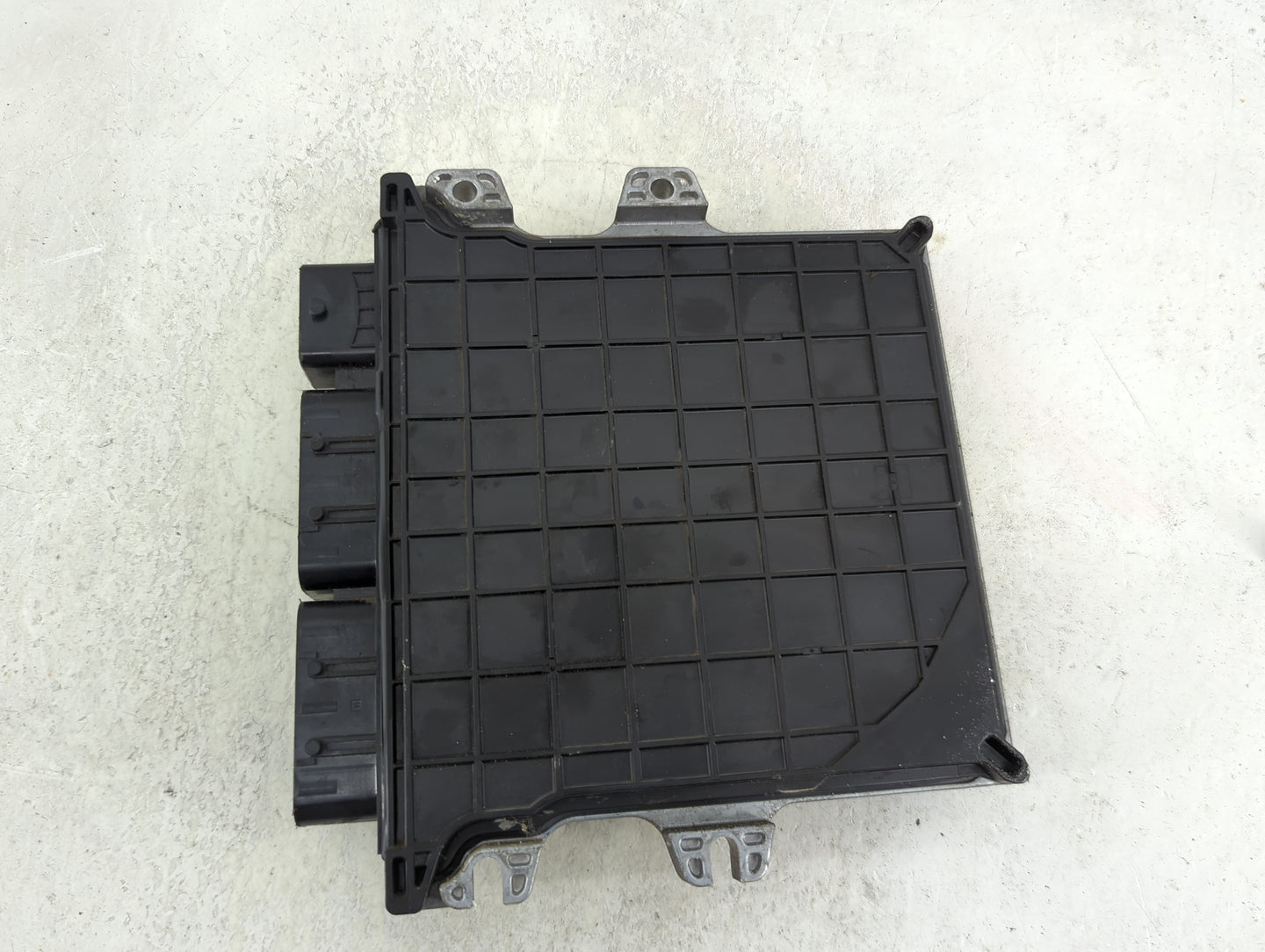 2017 Nissan Pathfinder PCM Engine Control Computer ECU ECM PCU OEM P/N:NEC018-069 BED403-3 Fits OEM Used Auto Parts - Oemuse